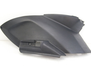 CACHE SOUS SELLE DROIT