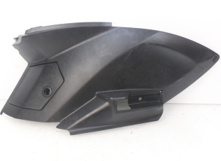 CACHE SOUS SELLE GAUCHE