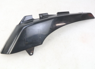 CACHE SOUS SELLE GAUCHE