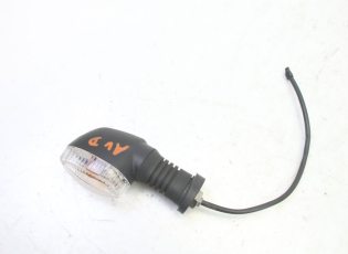 CLIGNOTANT AVANT DROIT