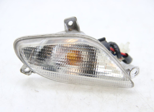 CLIGNOTANT AVANT DROIT