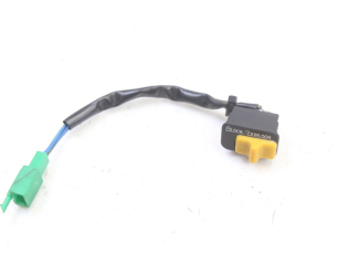 COMMODO COUPE CONTACT