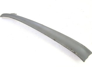 FLANC LATERAL AVANT GAUCHE