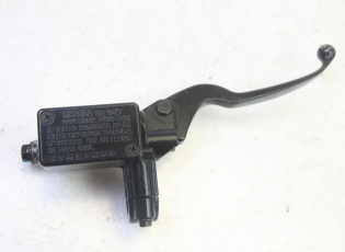 MAITRE CYLINDRE AVANT