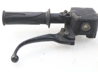 MAITRE CYLINDRE AVANT