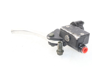 MAITRE CYLINDRE AVANT