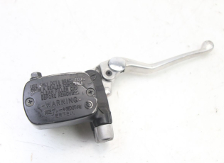 MAITRE CYLINDRE AVANT