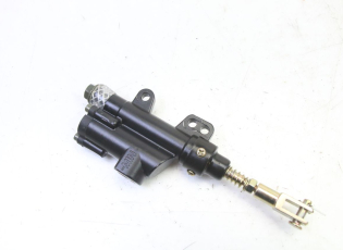 MAITRE CYLINDRE FREIN ARRIERE