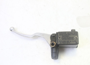 MAITRE CYLINDRE FREIN ARRIERE