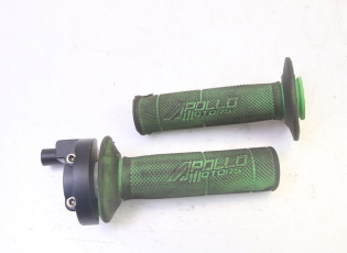 POIGNEE ACCELERATEUR