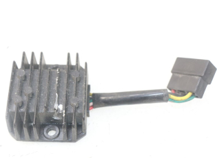 REGULATEUR CHARGE