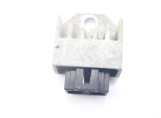 REGULATEUR CHARGE