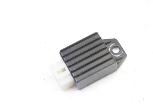 REGULATEUR CHARGE