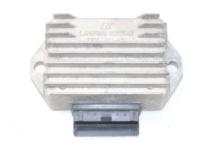 REGULATEUR CHARGE