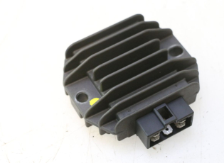 REGULATEUR CHARGE