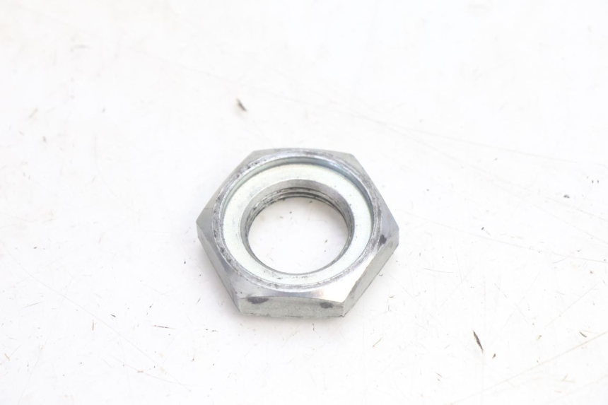 photo de TUERCA PIÑÓN SALIDA CAJA CAMBIOS YAMAHA TDM ABS 900 (2002 - 2014) - Zoom estado de uso