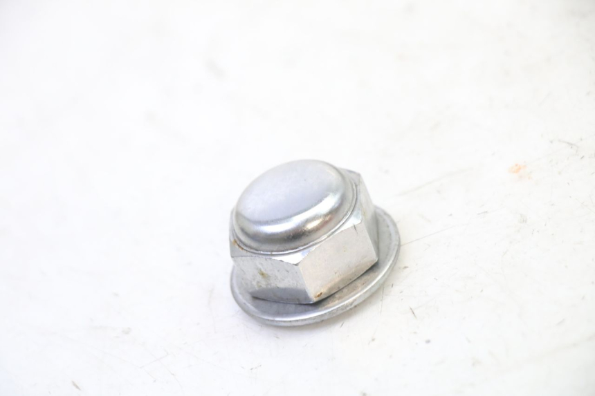 photo de TUERCA TIJA HORQUILLA YAMAHA FZ6 FAZER S2 600 (2007 - 2011) - Detalle de la pieza