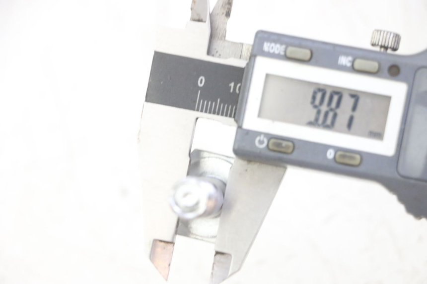 photo de TUERCA DE HORQUILLA SUZUKI GS GSE 500 (2001 - 2003) - Zoom estado de uso