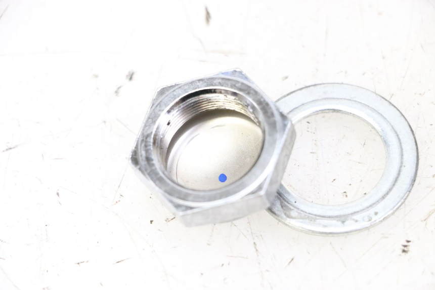 photo de TUERCA TIJA HORQUILLA SUZUKI GSR 750 (2011 - 2017) - Zoom estado de uso