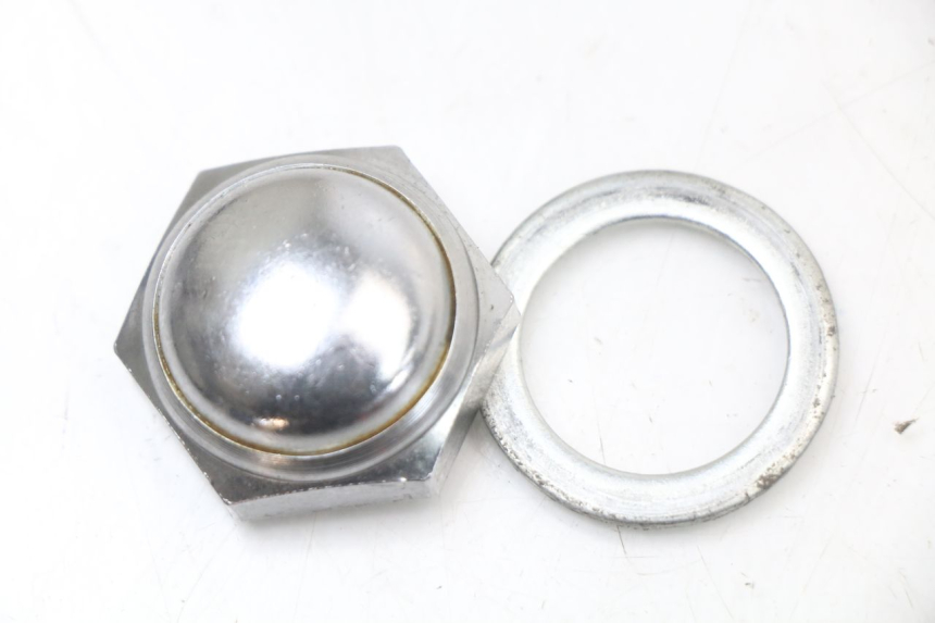 photo de TUERCA TIJA HORQUILLA HYOSUNG GTR 125 (2006 - 2008) - Detalle de la pieza