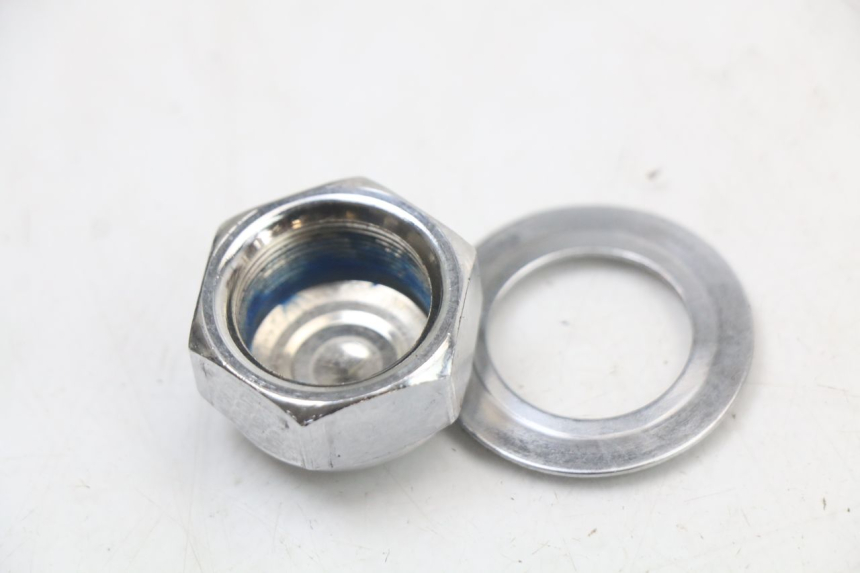 photo de TUERCA TIJA HORQUILLA KYMCO K-PW K-PIPE 50 (2012 - 2017) - Zoom estado de uso