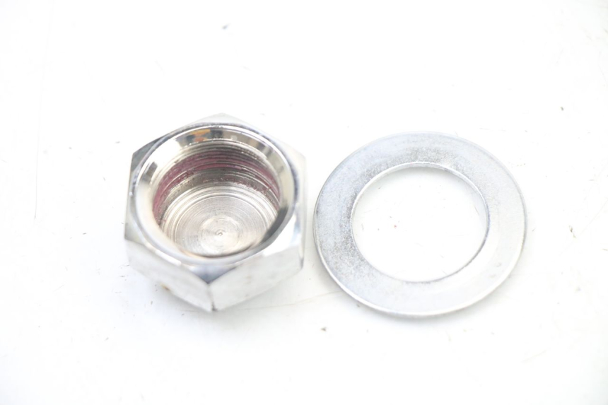 photo de TUERCA TIJA HORQUILLA KYMCO STRYKER OFF ROAD 125 (1999 - 2005) - Primer plano técnico