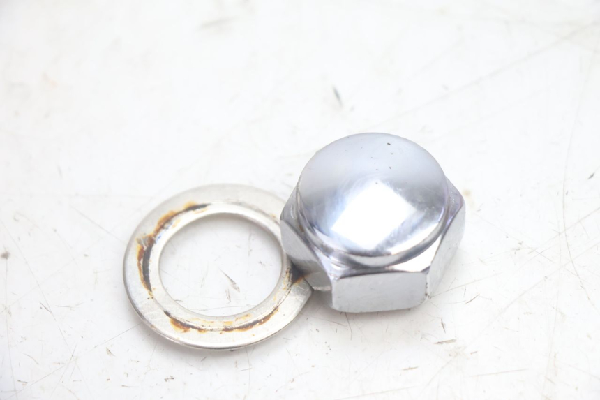 photo de TUERCA DE HORQUILLA. APOLLO RFZ 150 - Detalle de la pieza