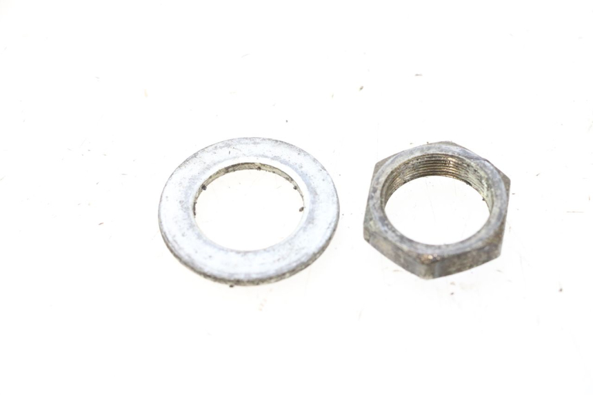 photo de TUERCA TIJA HORQUILLA HONDA ST PAN EUROPEAN 1100 (1990 - 2002) - Detalle de la pieza