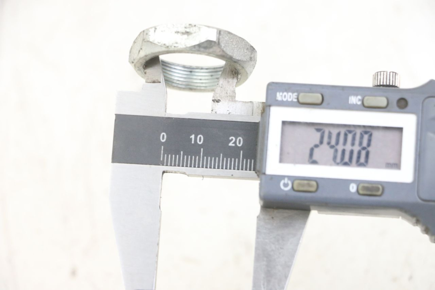 photo de TUERCA TIJA HORQUILLA VENT DERAPAGE 50 (2018 - 2023) - Detalle de la pieza