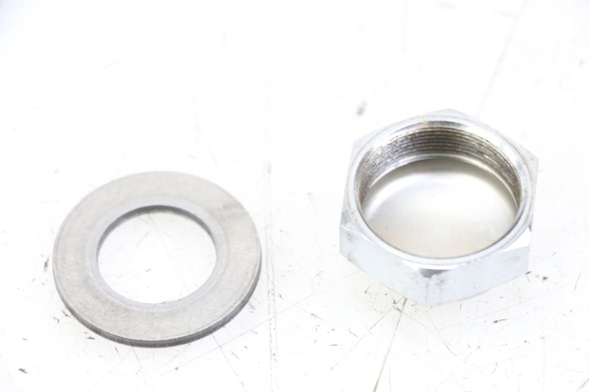 photo de TUERCA TIJA HORQUILLA YAMAHA FZ1 FAZER 1000 (2007 - 2009) - Zoom estado de uso