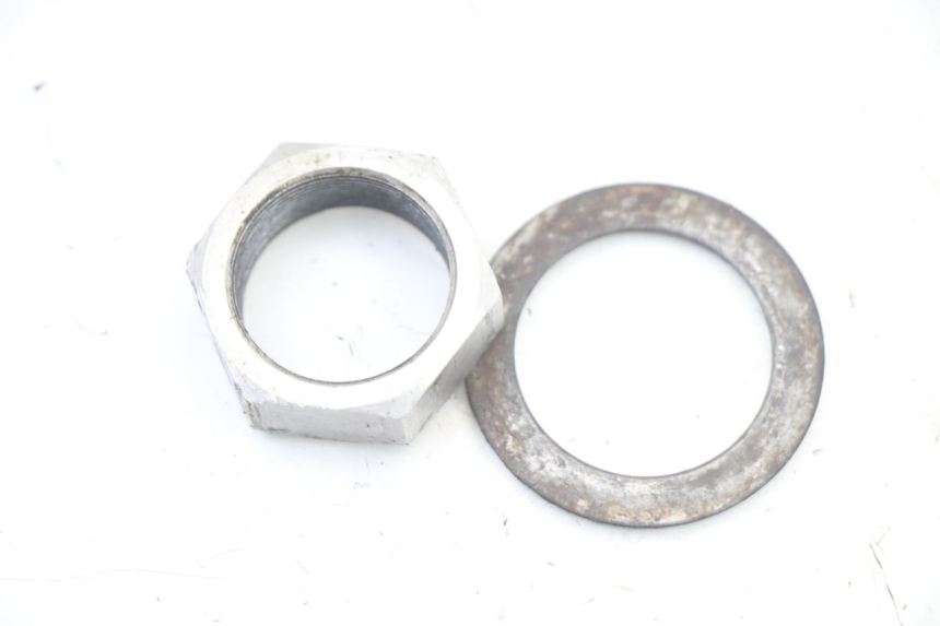 photo de TUERCA TIJA HORQUILLA YAMAHA YZ 125 (2006 - 2016) - Zoom estado de uso