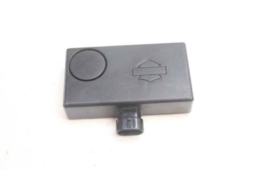 photo de ALARMA ANTIRROBO HARLEY DAVIDSON ROAD GLIDE FLTRXSE 1920 (2018 - 2022) - Detalle de la pieza