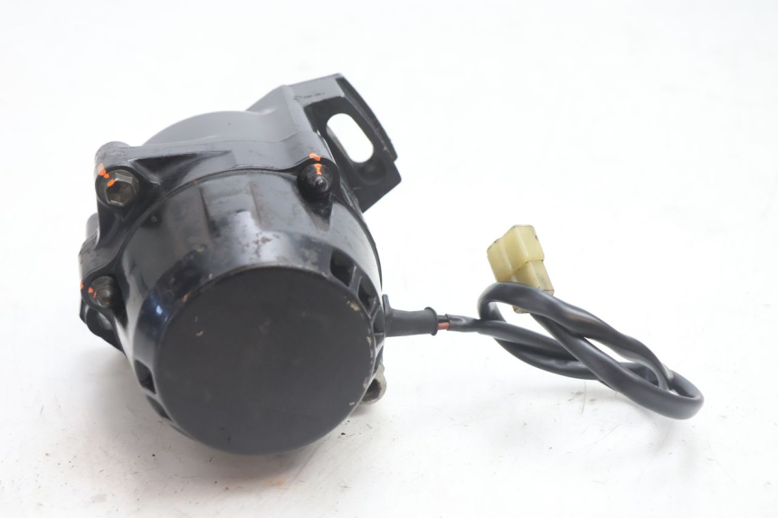 photo de ALTERNADOR KAWASAKI GPX F ZX750F 750 (1986 - 1990) - Detalles de los puntos de fijación