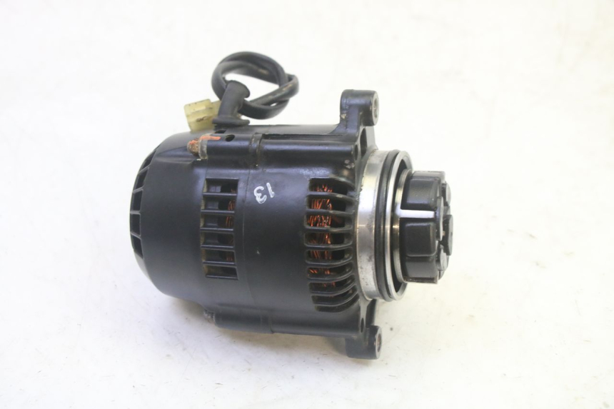 photo de ALTERNADOR KAWASAKI GPZ RX 1000 (1986 - 1988) - Zoom estado de uso