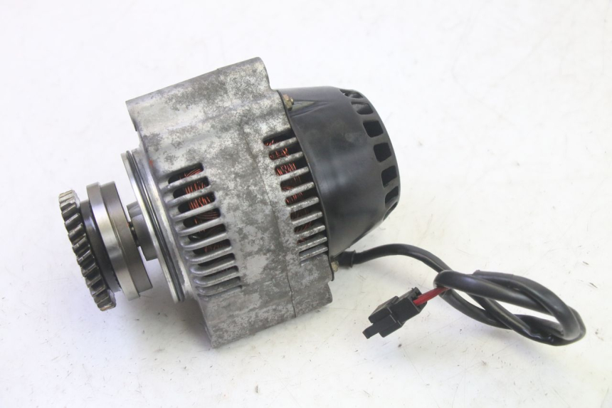 photo de ALTERNADOR SUZUKI GSF N BANDIT 600 (1996 - 1999) - Zoom estado de uso