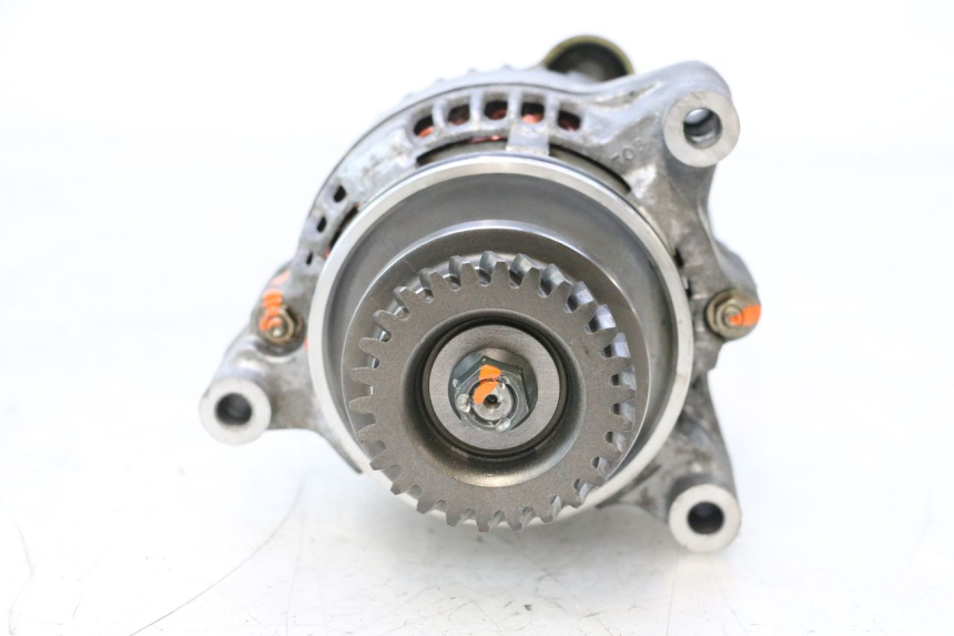 photo de ALTERNADOR SUZUKI GSF N BANDIT 1200 (2001 - 2005) - Recambio usado revisado