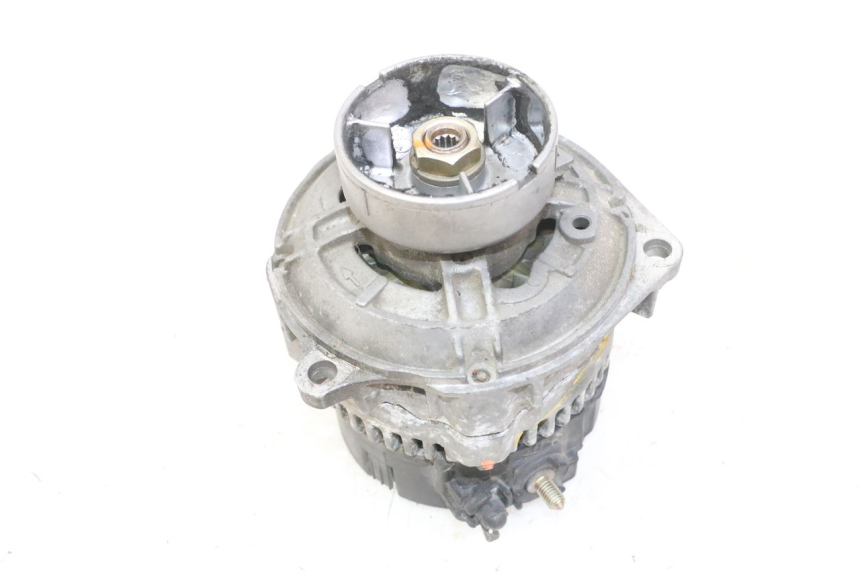 photo de ALTERNADOR BMW K 75 RT 750 (1989 - 1997) - Zoom estado de uso