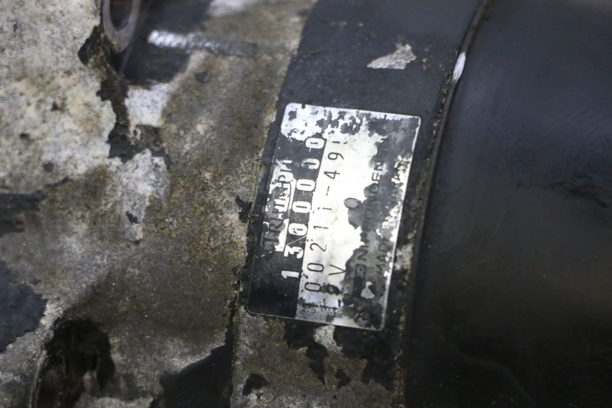 photo de ALTERNADOR TRIUMPH SPRINT 900 (1995 - 1998) - Otra perspectiva