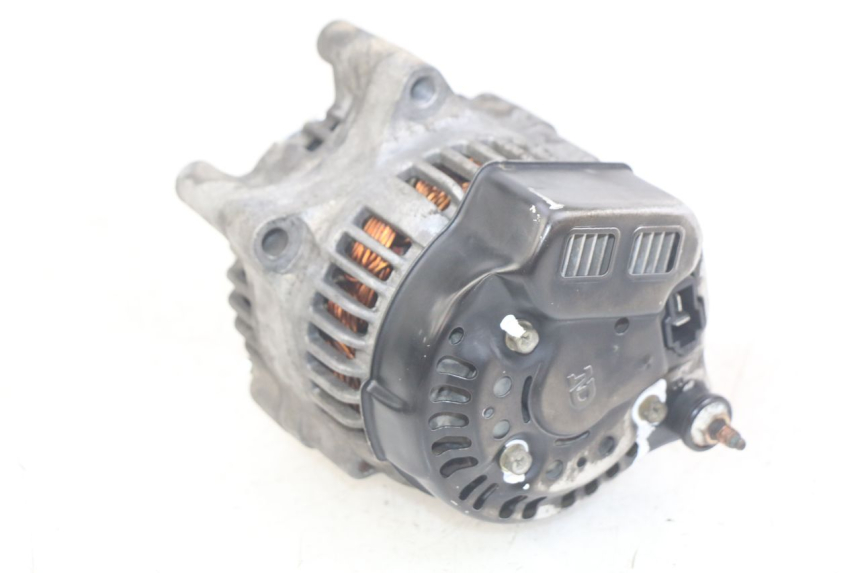 photo de ALTERNADOR TRIUMPH SPRINT ST 955 (1999 - 2001) - Detalle de la pieza
