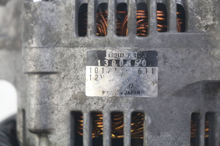 photo de ALTERNADOR TRIUMPH SPRINT ST 955 (1999 - 2001) - Detalles de los puntos de fijación