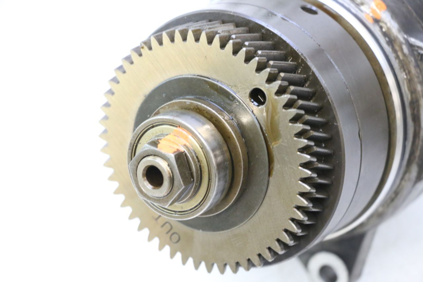 photo de ALTERNADOR HONDA ST PAN EUROPEAN 1100 (1990 - 2002) - Primer plano de alta resolución