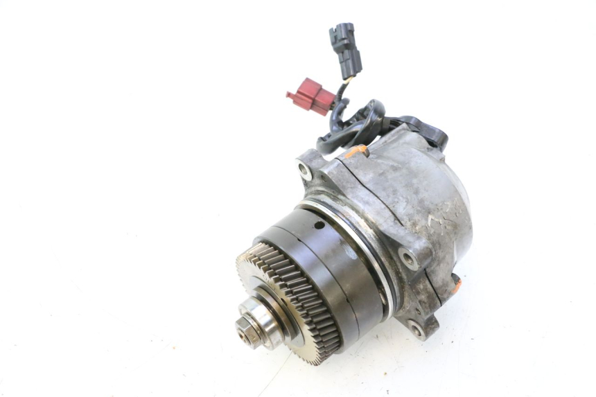 photo de ALTERNADOR HONDA ST PAN EUROPEAN 1100 (1990 - 2002) - Zoom estado de uso