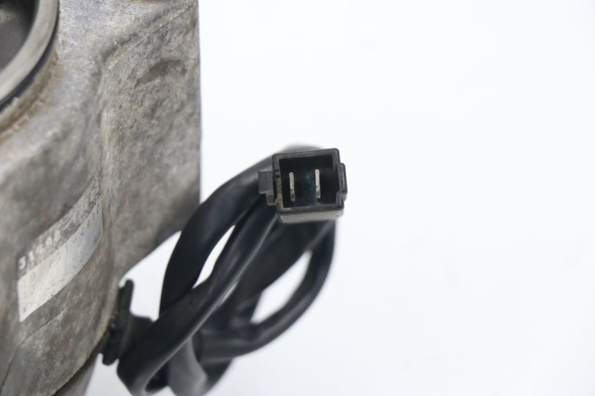 photo de ALTERNADOR SUZUKI GSXF GSX F 600 (1988 - 1997) - Otra perspectiva