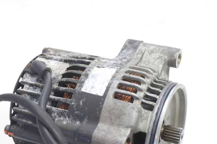 photo de ALTERNADOR YAMAHA XJR 1300 (1998 - 2002) - Zoom estado de uso