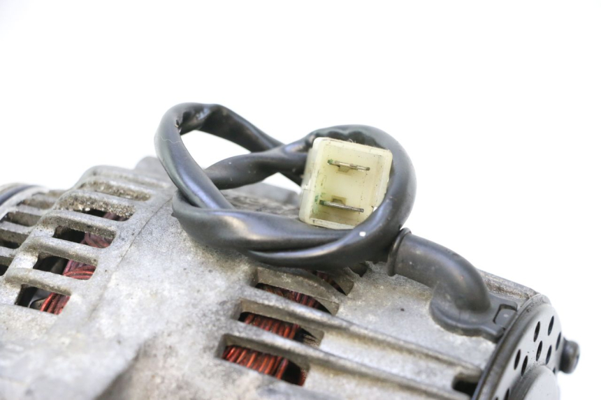 photo de ALTERNADOR YAMAHA YZF R GENESIS 750 (1993 - 1998) - Otra perspectiva