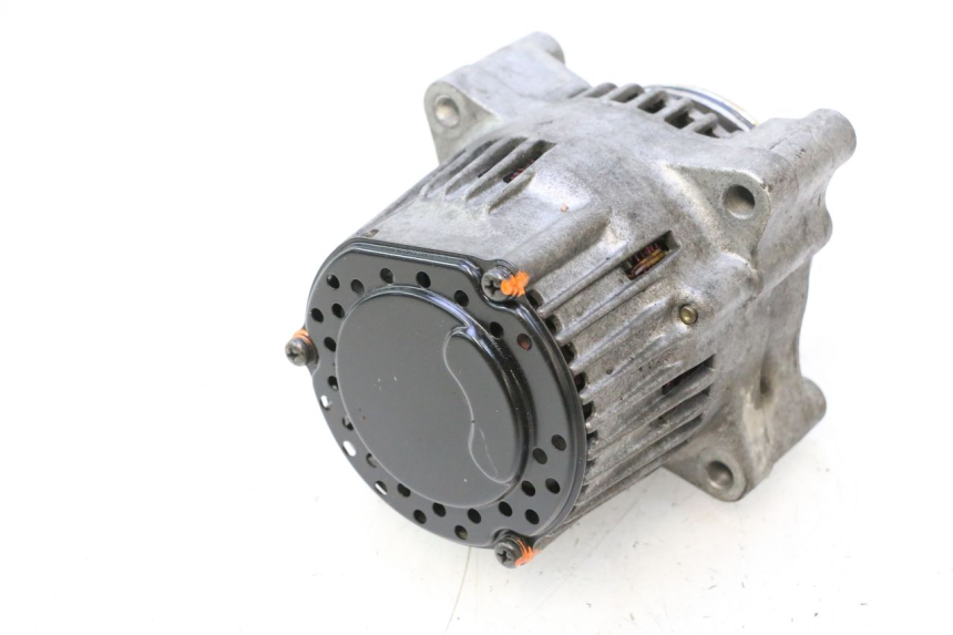 photo de ALTERNADOR YAMAHA YZF R GENESIS 750 (1993 - 1998) - Detalles de los puntos de fijación