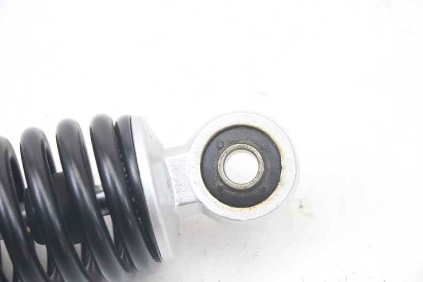 photo de AMORTIGUADOR TRASERO KYMCO AGILITY 4T 50 (2005 - 2018) - Primer plano técnico