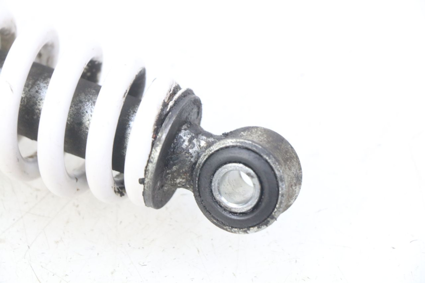 photo de AMORTIGUADOR TRASERO YAMAHA BW'S NAKED 50 (2008 - 2019) - Detalles de los puntos de fijación