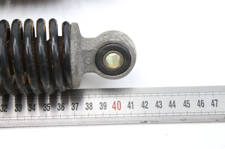 photo de AMORTIGUADOR TRASERO HONDA FES PANTHEON 125 (2003 - 2007) - Detalles de los puntos de fijación