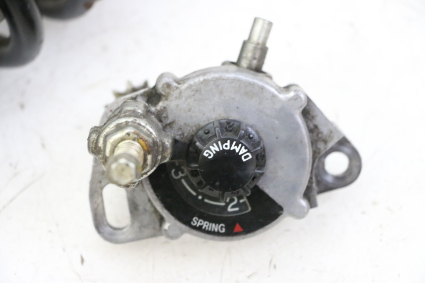 photo de AMORTIGUADOR TRASERO YAMAHA FJ 36Y 1100 (1984 - 1985) - Características distintivas